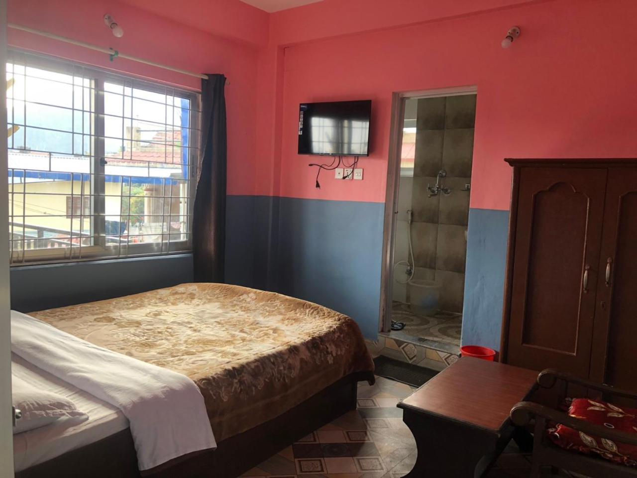 Krishna Hotel